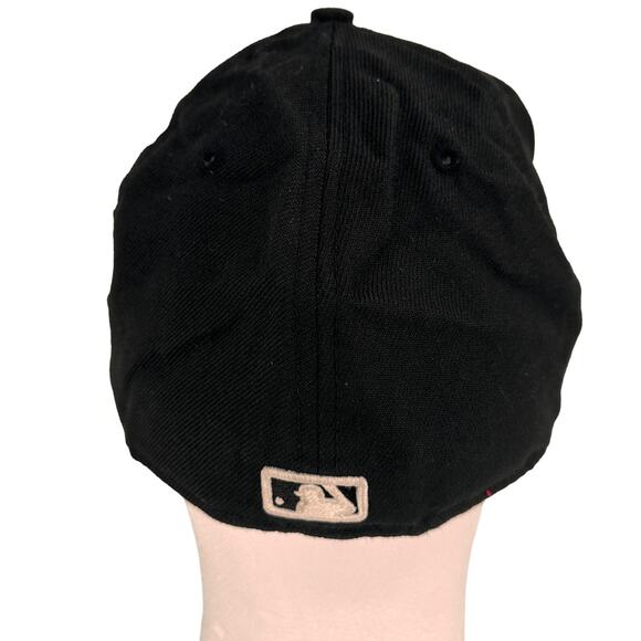 New Era New York Yankee's NLB Baseball Black & White Hat Size 7 1/2 - Picture 4 of 9